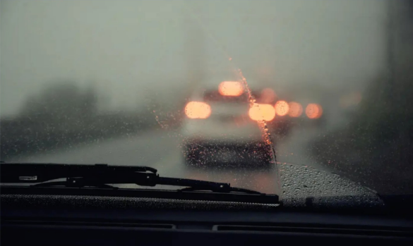 用車百科 | 雨刮器總是刮不干凈怎么破？